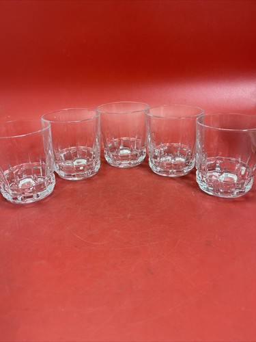 Lot crystal faceted - of,