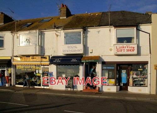 Photo cafe and chip - chip, pier